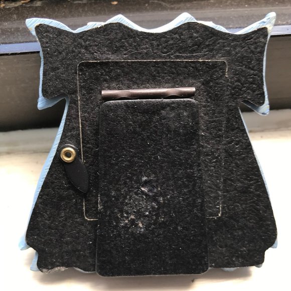 Two Cute Picture frames - Picture 2 of 6